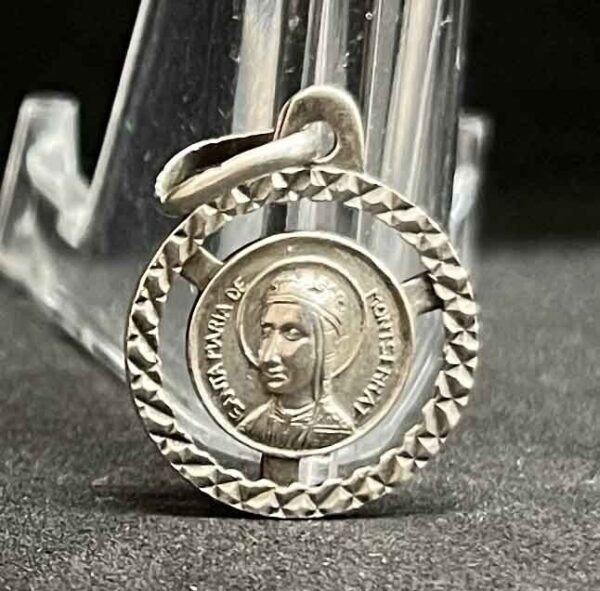 Spain 1940´ vintage Our Lady of Montserrat silver catholic medal pendant charm - Image 6