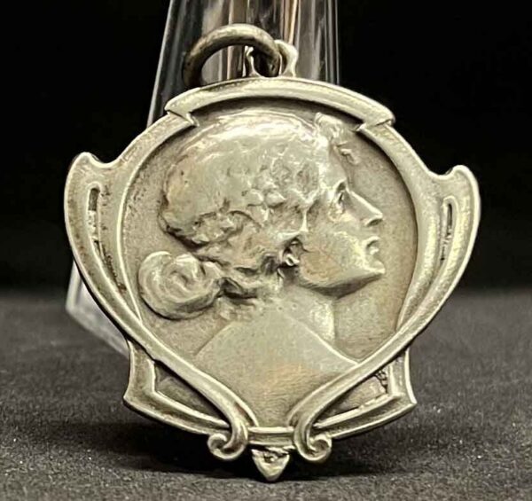 Amazing antique medal! Art Nouveau lady design, beauty shape, circa 1920´ - Image 3