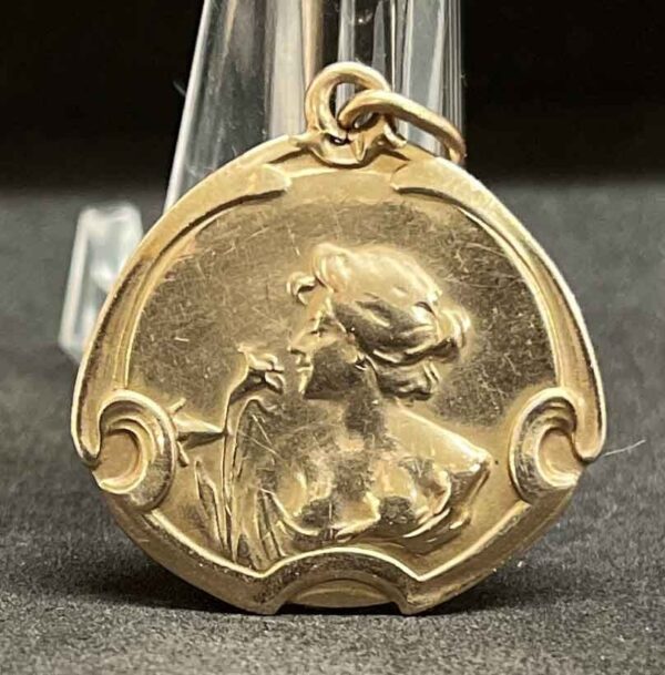 France 1910´ Art Nouveau wonderful lady smell a flower, silver pendant Delicate!