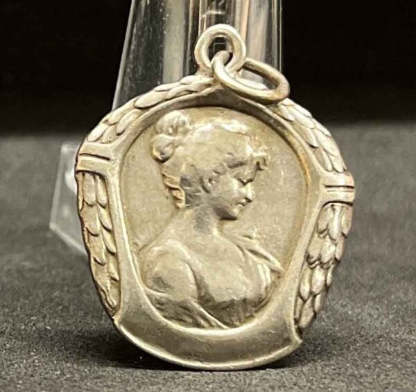 France C 1920 Wonderful antique Art Nouveau lady delicate design charm beauty! - Image 3