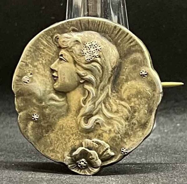 Antique Art Nouveau Silver Brooch – Lady Portrait c.1900