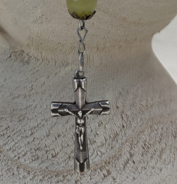 Vintage Handmade Rosary, Czech Crystal, Lemon Jade & Silver - Image 6