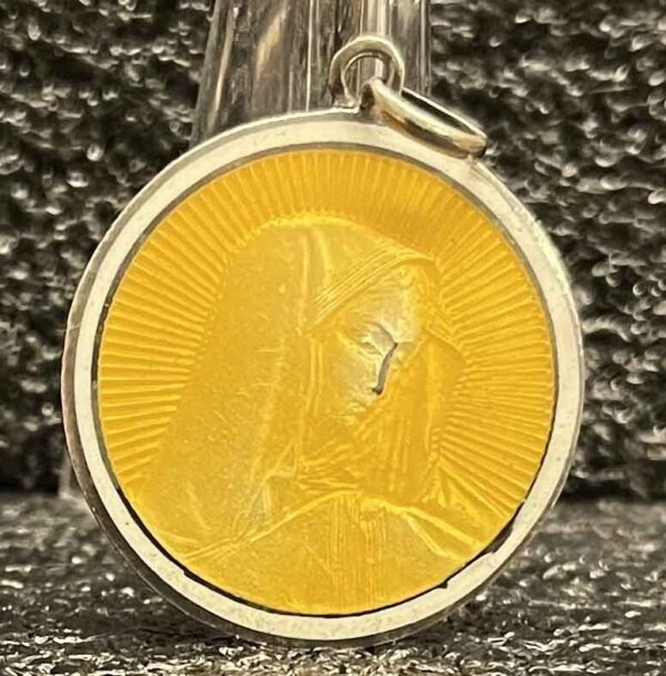 France Super delicate (silver & enamel) VIRGIN MARY muy bonita! vintage medal