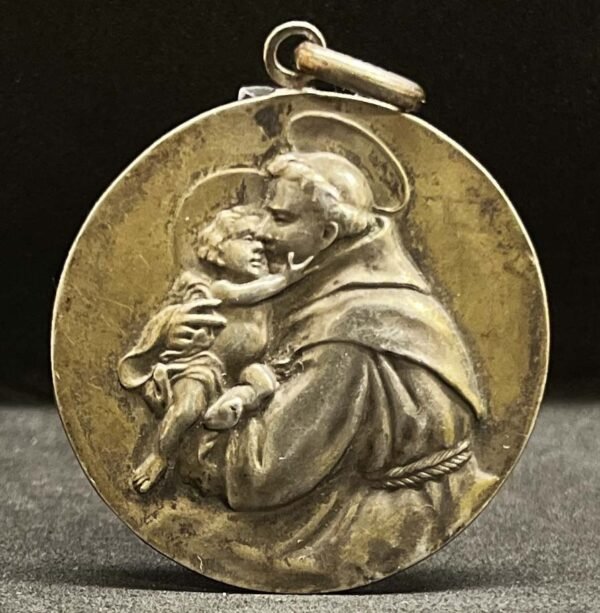 Antique Silver Saint Anthony of Padua Medal – High Relief Catholic Pendant 35mm - Image 4
