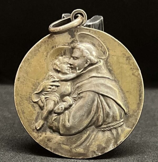 Antique Silver Saint Anthony of Padua Medal – High Relief Catholic Pendant 35mm - Image 5